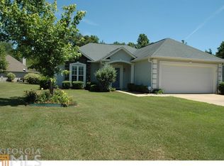 309 Creekside Dr, Lagrange, GA 30240