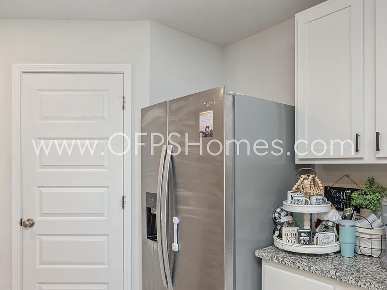863 Otto Loop — Photo 14