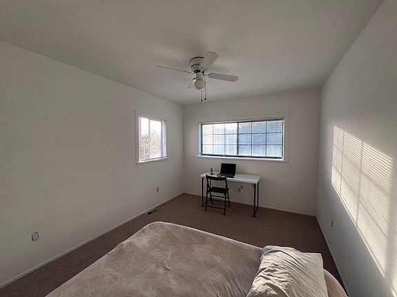 Bedroom off main floor with closet