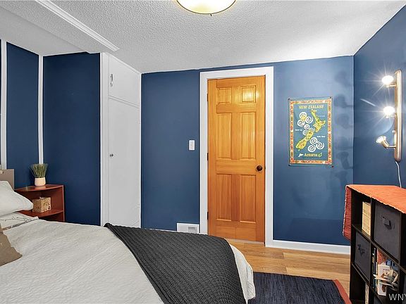 2nd image of 57 Aberdeen St