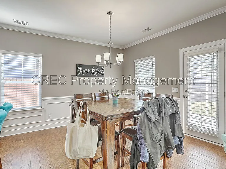 1157 Leary St — Photo 8