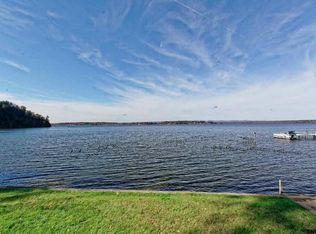 702 Route 9 P, Saratoga Springs, NY 12866