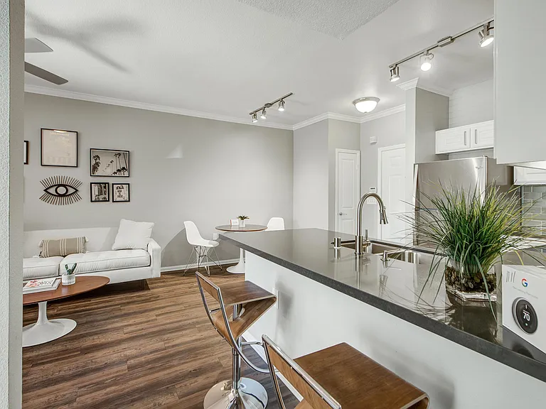 Solamonte Apartments — Photo 19
