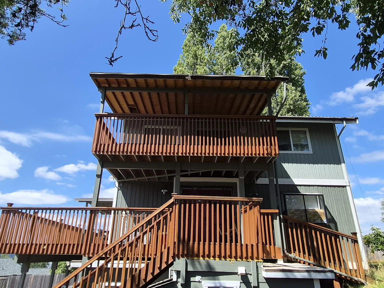 3 bed, 2000 sqft, $3,250 — Photo 2