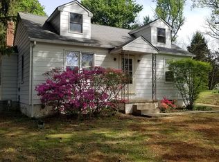 903 Sherers Hill Rd, Riegelsville, PA 18077