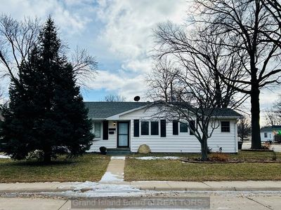 403 E 19th St, Grand Island, NE, 68801