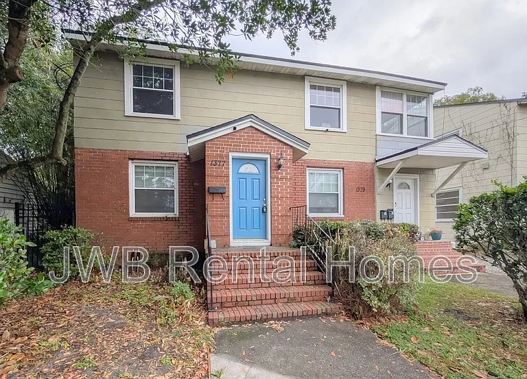 1377 Ingleside Ave #B — Photo 1