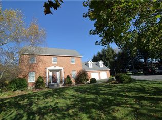 1518 Bushkill Center Rd, Bath, PA 18014