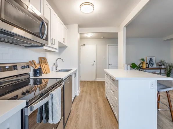 71 Parkwoods Village Drive, 71 Parkwoods Village Dr, Toronto, ON M3A 2Y1