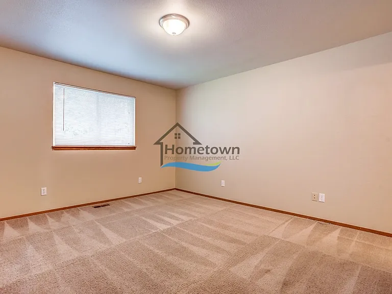 4168 E 2nd Ave — Photo 21