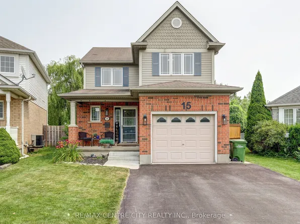 15 Schreyer Dr, Saint Thomas, ON N5R 6E8