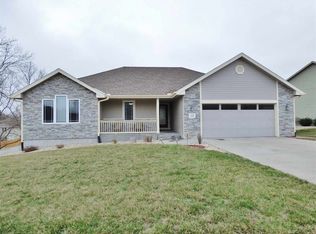 113 Firethorn Dr, Manhattan, KS 66503