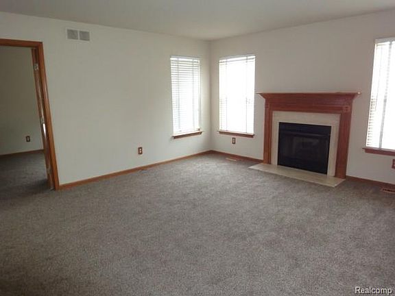 2nd image of 23346 Leighwood Dr