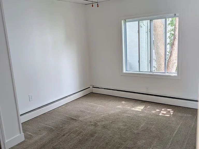 54 Gould St #B — Photo 10