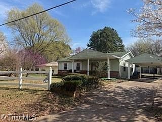 2nd image of 3025 Apollo Dr