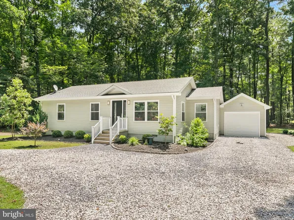 26076 Anderson Corner Rd, Georgetown, DE 19947