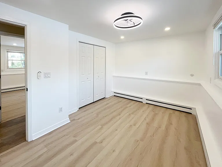 2 Burning Bush Blvd #2B — Photo 18