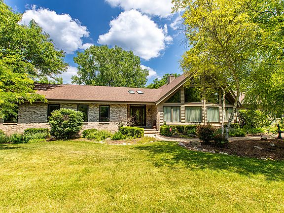 2nd image of 40527 N Gridley Dr