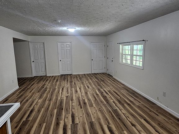 4th image of 416 Hidden Ln #A1