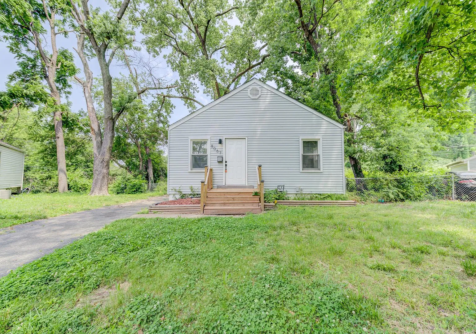 8067 Aline Ave — Photo 1