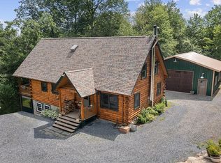 947 E Mountain Rd S, Cold Spring, NY 10516