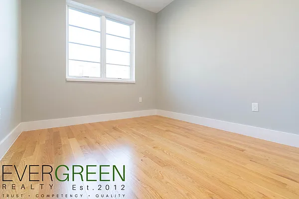 Rented by ERNY LLC | media 10