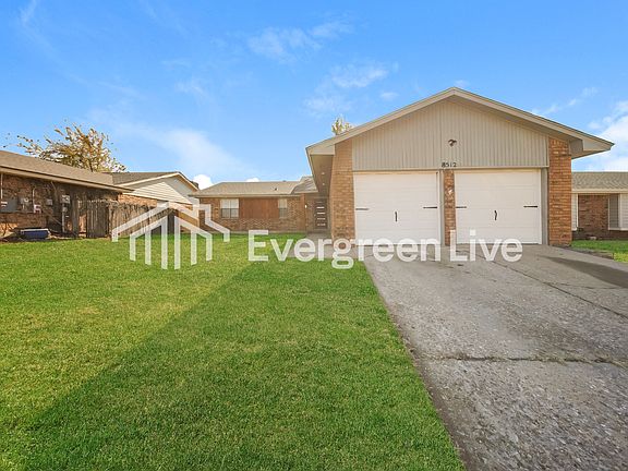 2nd image of 8512 NW 86th St