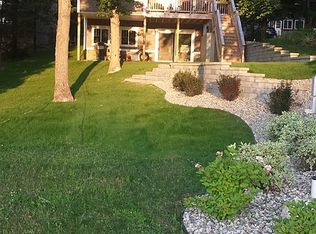 6505 Forest Beach Dr, Brighton, MI