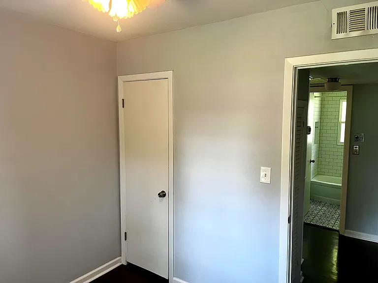 7216 Dearborn St — Photo 18