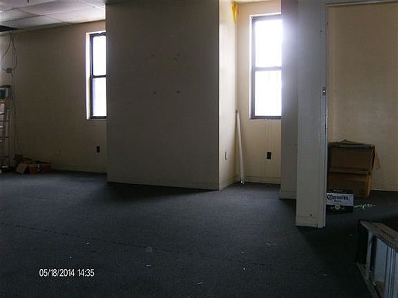 3rd image of 1667 Pitkin Ave