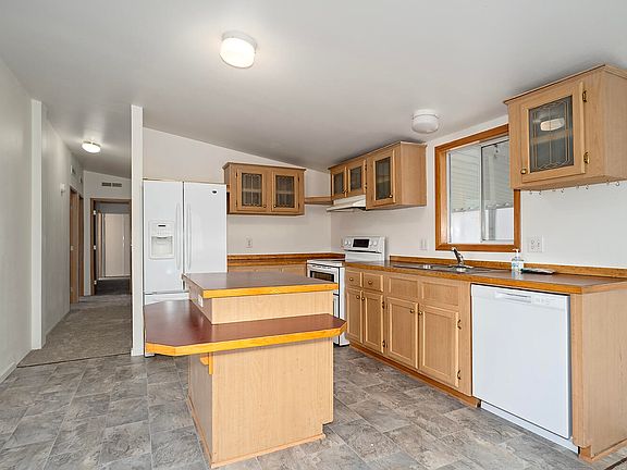 3rd image of 633 E Archwood Dr Unit 106