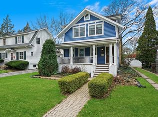 66 Malden Ave, La Grange, IL 60525