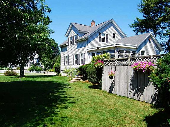 2nd image of 271 Newman Ave