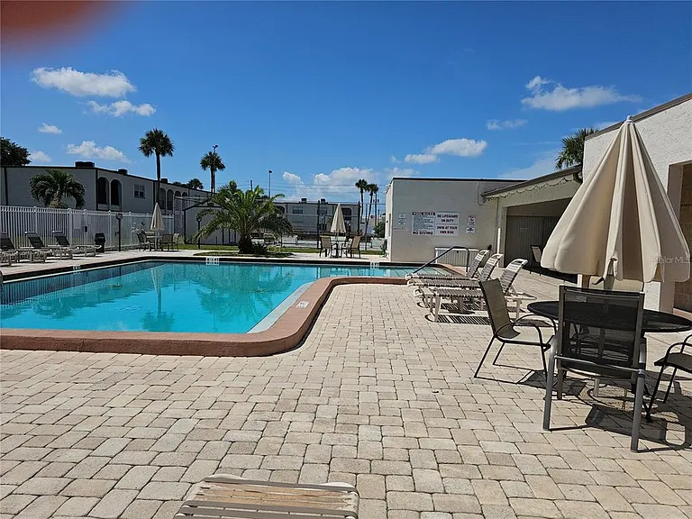 7701 Starkey Rd #708 — Photo 20