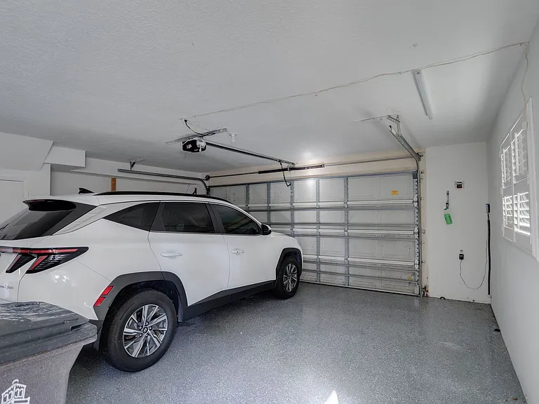 633 Spring Oaks Blvd — Photo 30