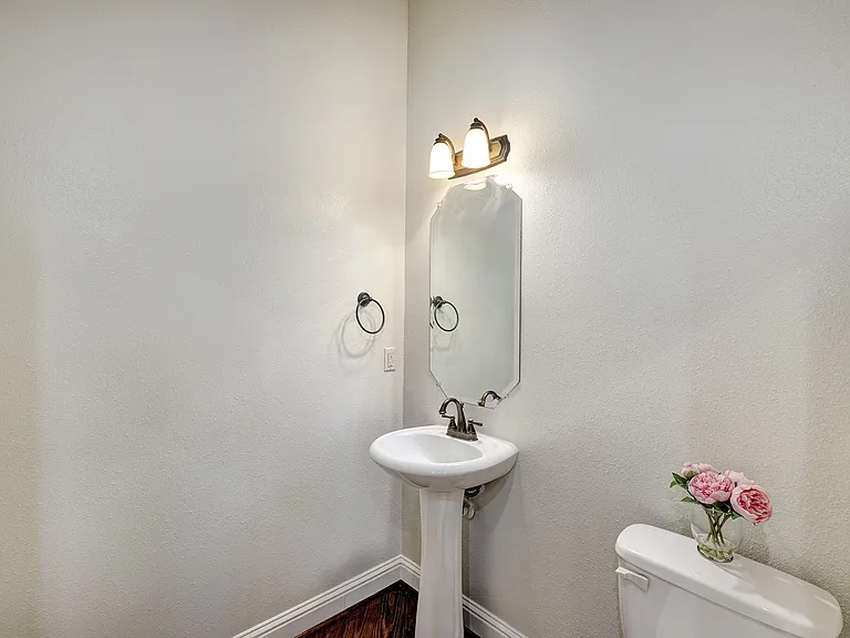 2346 Camden Dr #C — Photo 12