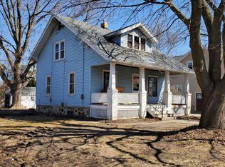 801 Hill Ct, Watertown, WI 53098