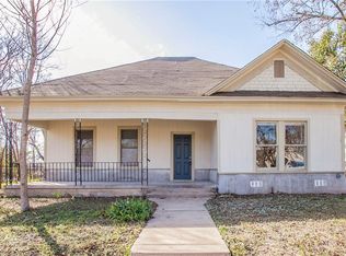 1004 N 28th St, Waco, TX 76707
