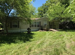 19456 Jewell Rd, Lebanon, MO 65536