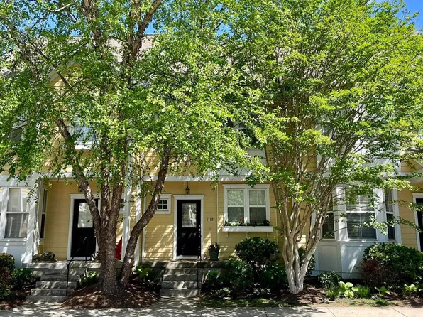 111 Melbourne Park #B, Charlottesville, VA 22901