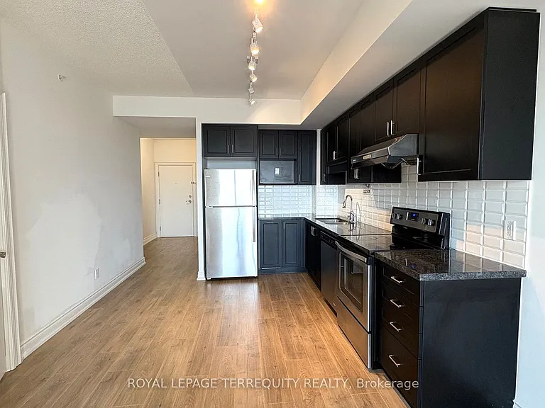 38 Cedarland Dr #1609 — Photo 6