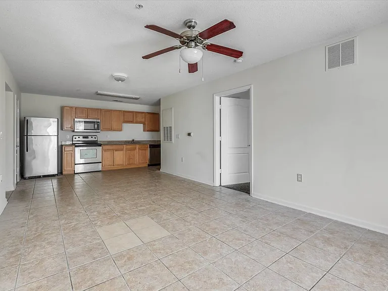 3000 S Adams St #113 — Photo 6