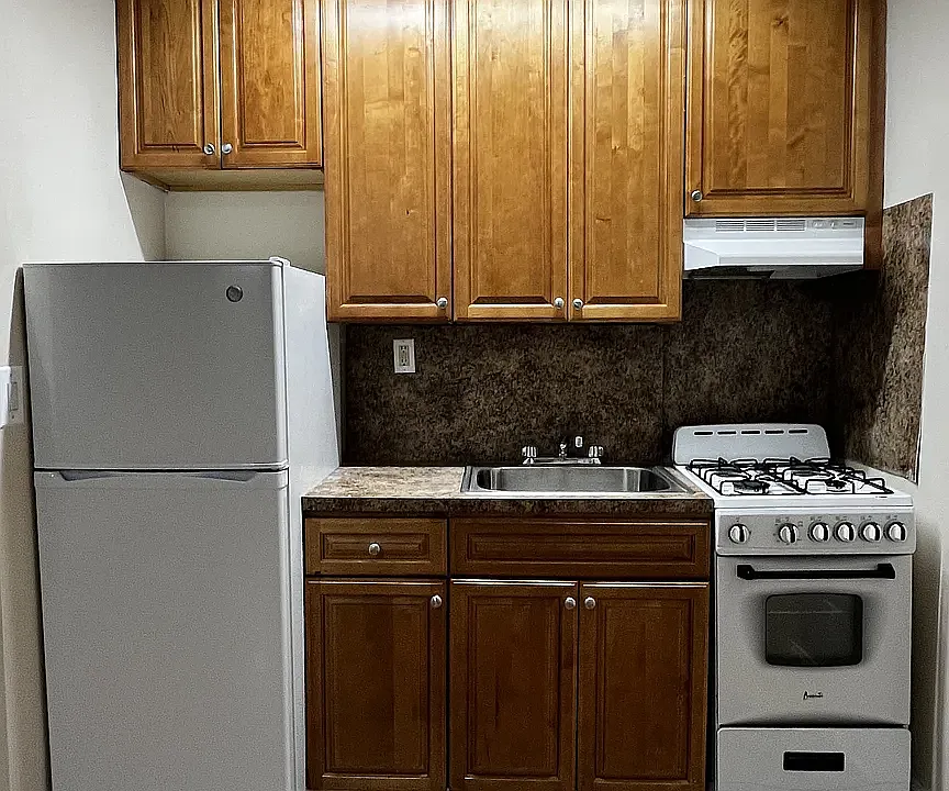 2108 Cropsey Ave #5A