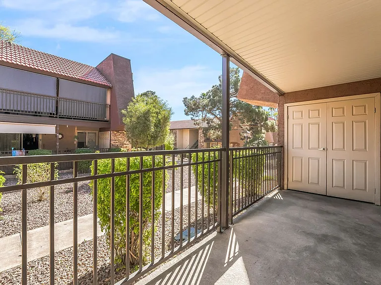 5062 River Glen Dr #151 — Photo 16