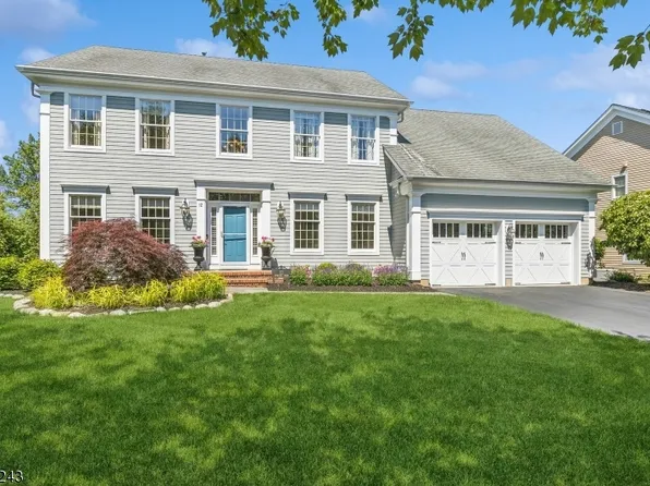12 Stirling Rd, Bernardsville Boro, NJ 07924