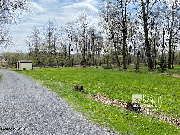 5th image of 932 State Highway 442