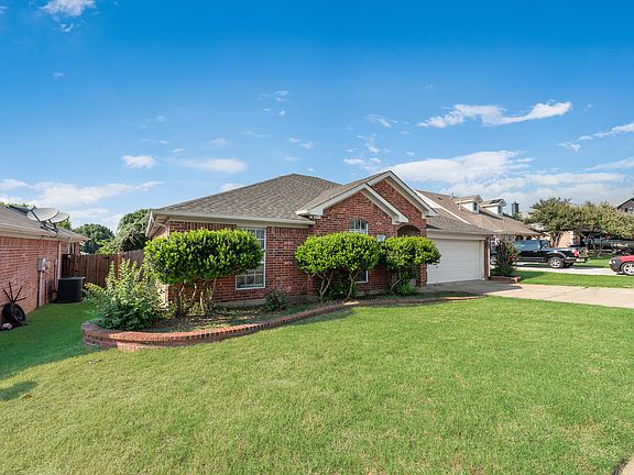 2nd image of 4907 Vaquero Ct
