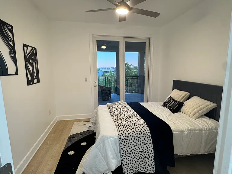 1800 Alma Ave #306 — Photo 5