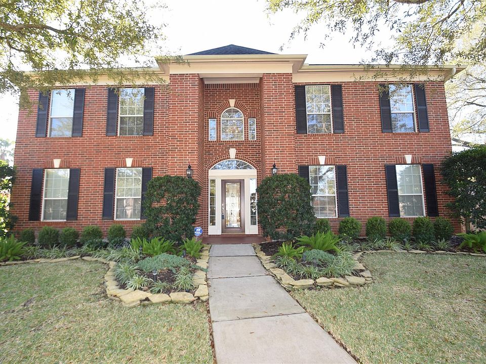 1st image of 5402 Highland Falls Ln
