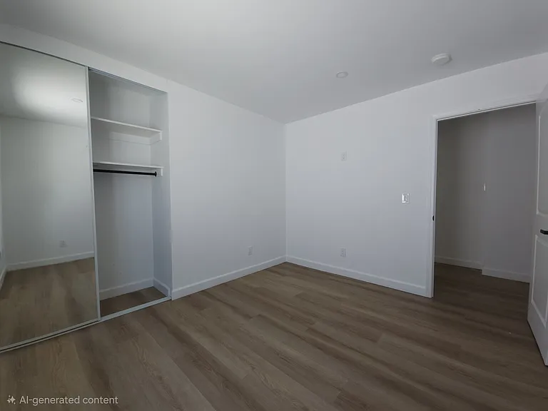 3316 Marine Ave #1/2 — Photo 13